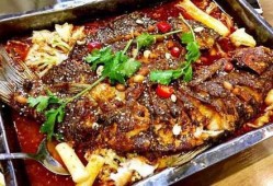 外卖爆料烤鱼视频教程下载,烤鱼视频教程，在家轻松享受美食时光