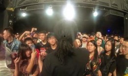 8英里在线观看完整版,街头音乐传奇，在线重温经典瞬间